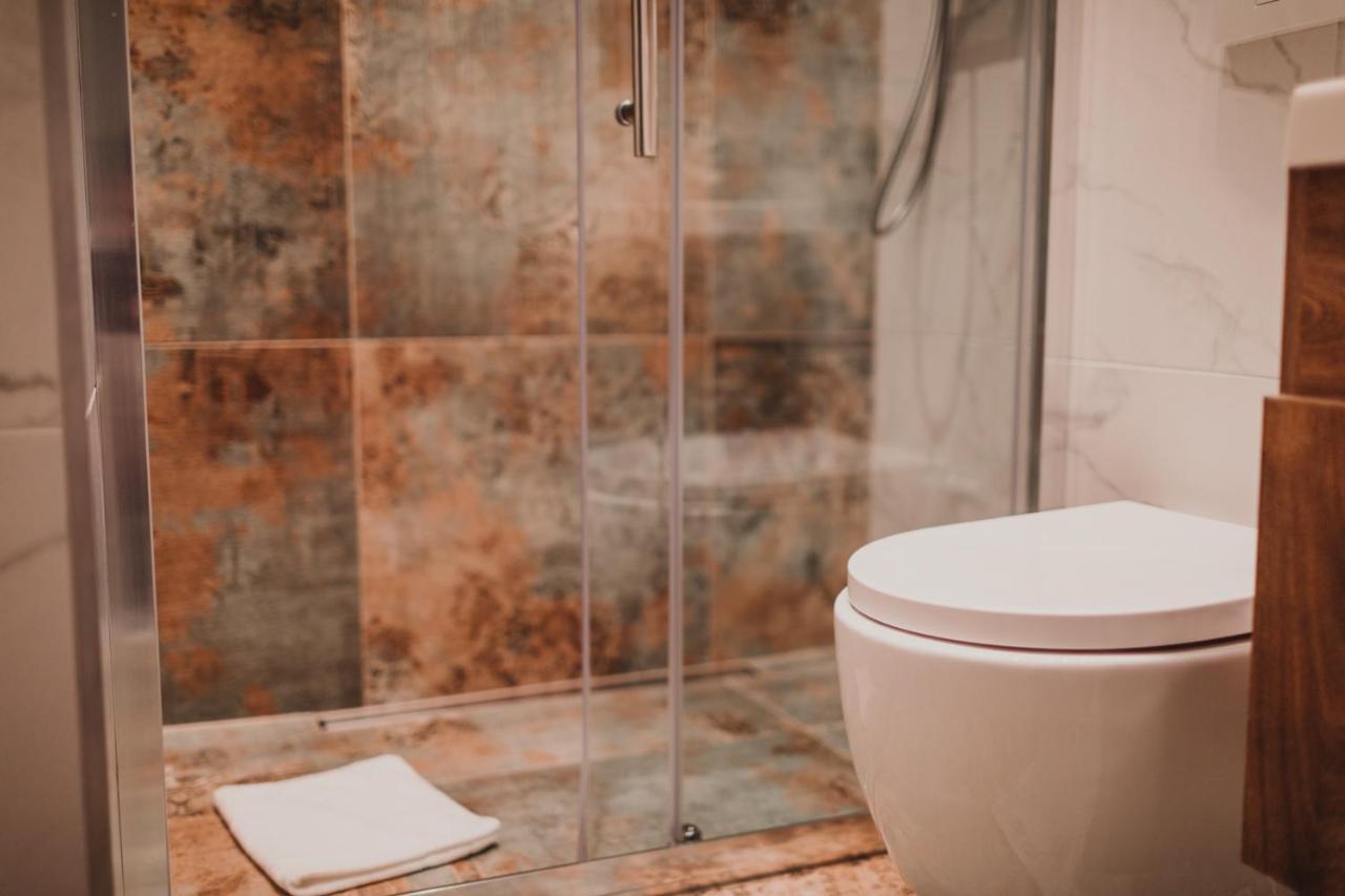 Zeus Design Wasserwelt Apartament Wiedeń