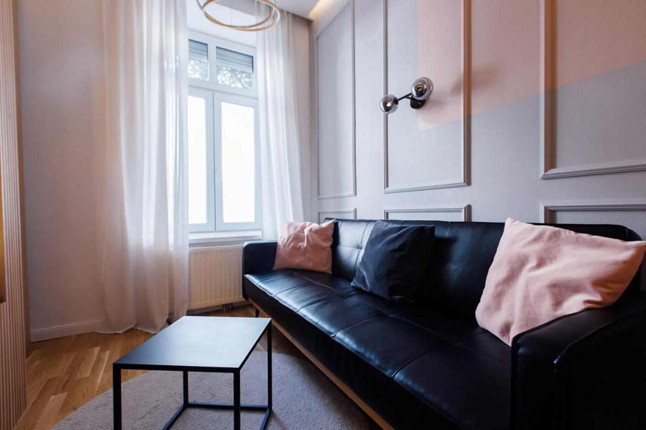Zeus Design Wasserwelt Apartament Wiedeń